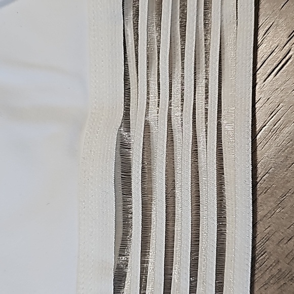 NWOT Curves and CombatBoots Mesh Bralette White Sports Bra size Large - Picture 4 of 8